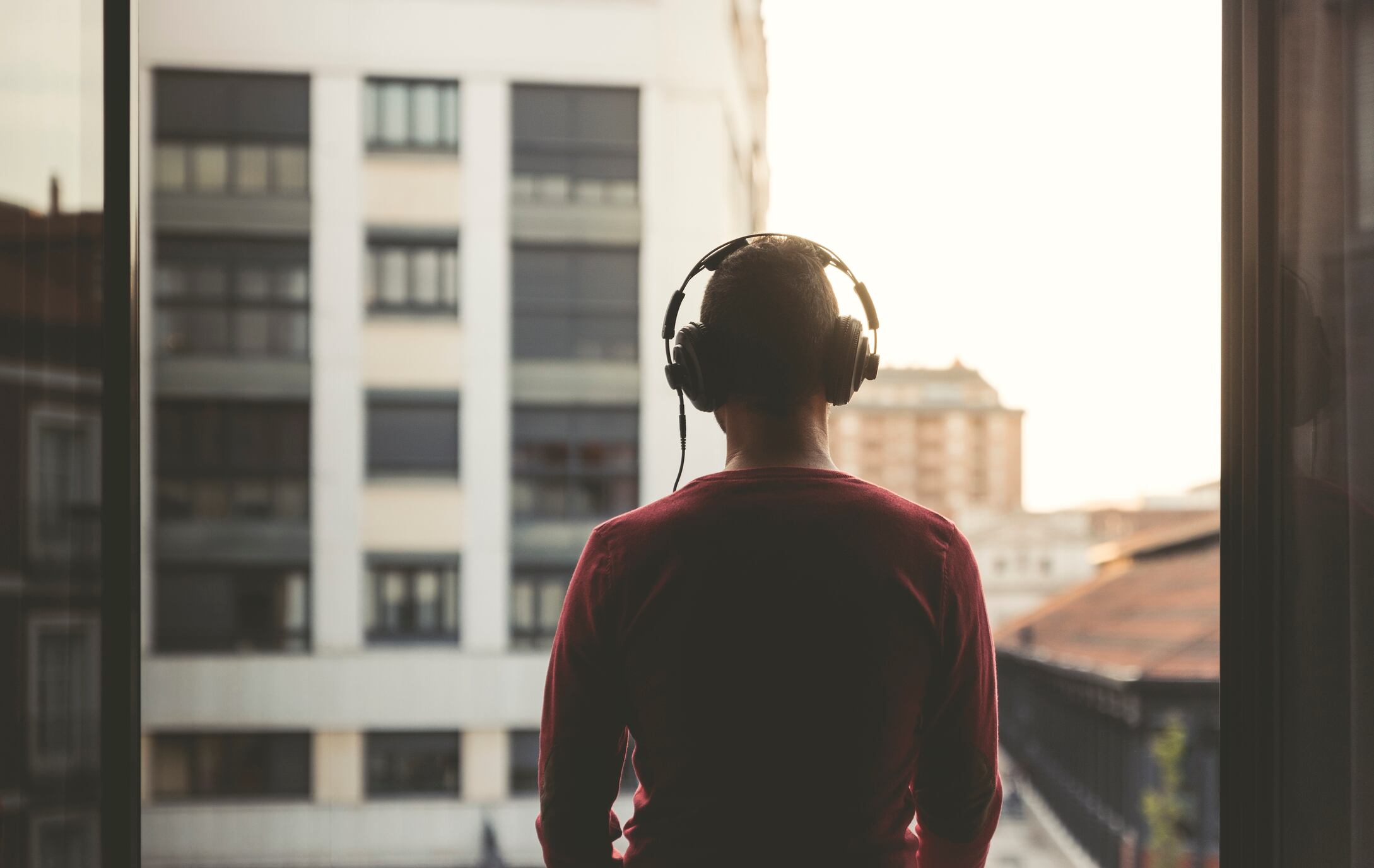 Escuchar música