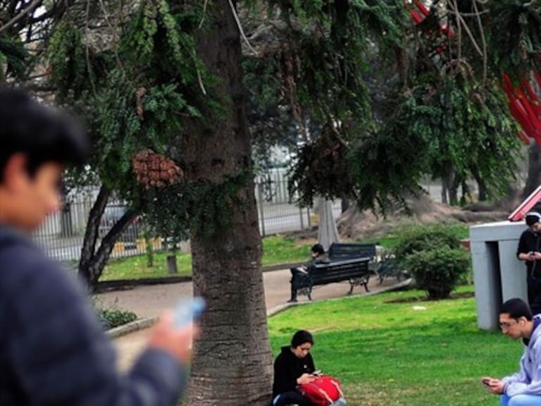 Radiografía a los «Chilennials»: así son los jóvenes del país