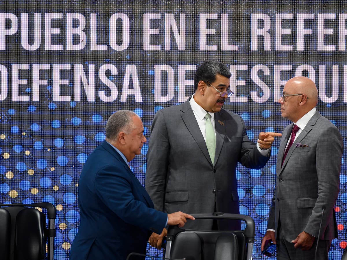 Tensión en Esequibo: Nicolás Maduro ordena “activación defensiva conjunta” de la Fuerza Armada venezolana ante eventual desembarco de buque británico