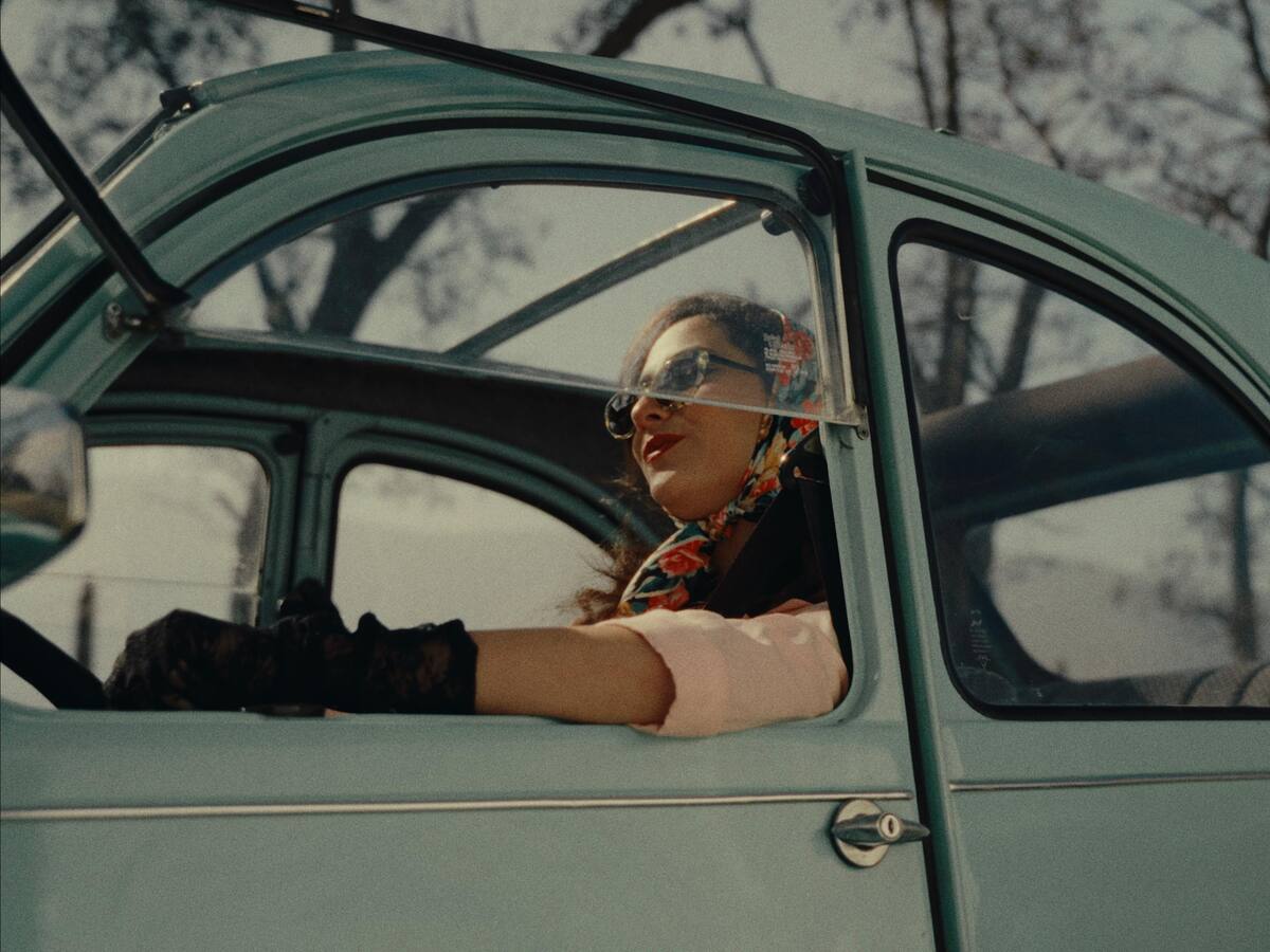 Una nueva voz para la música chilena: Antonella Sigala debuta con Cine Noir