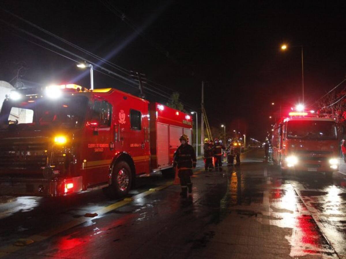 Incendio dejó dos personas muertas en la comuna de Pedro Aguirre Cerda