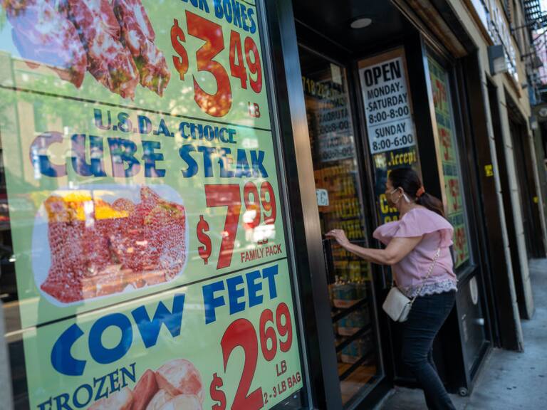 Alza de precios en una carnicería en Estados Unidos por la inflación