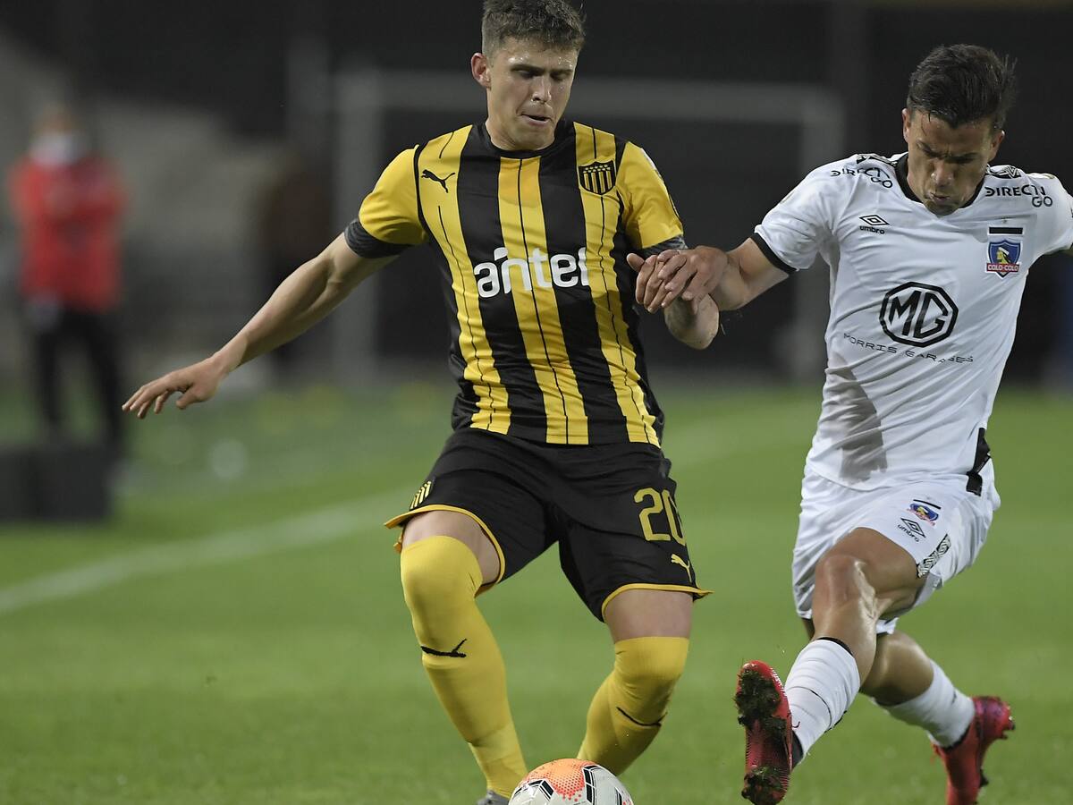 Colo-Colo fue humillado por Peñarol y quedó casi eliminado de la Copa Libertadores