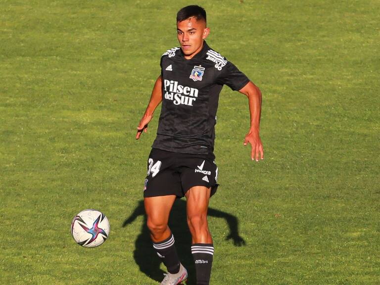 Vicente Pizarro se perfila para ser titular en el Superclásico: "Le agregó algo a su juego, ser más ofensivo"