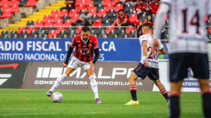 “Los futbolistas de esta generación no se hablan, están metidos en el teléfono y eso se traspasa a la cancha”