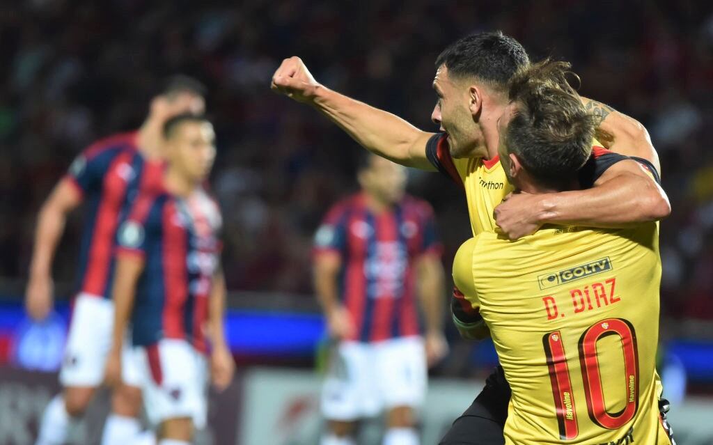 Barcelona venció a Cerro Porteño