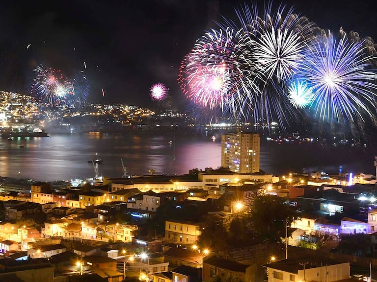 ¿Dónde pasar el Año Nuevo en Chile? Estos son los destinos más buscados: Viña y Valparaíso ya no lideran el ranking