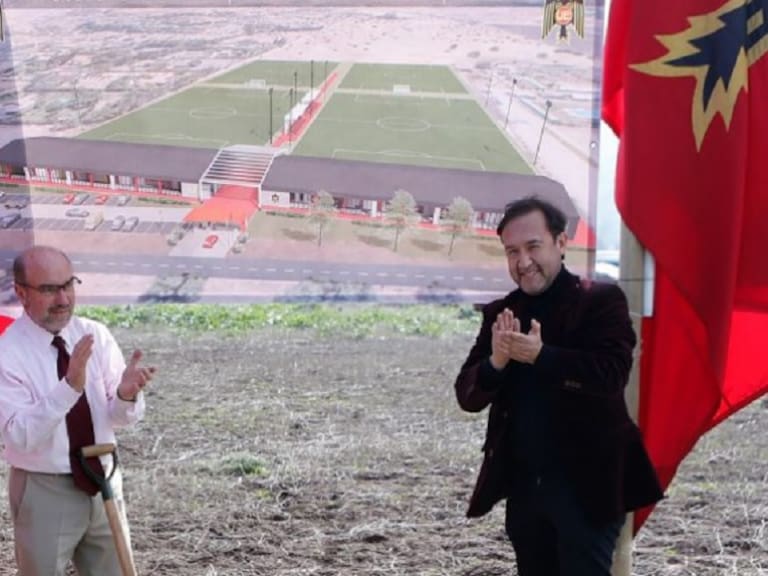 Durante este jueves se colocó la primera piedra de la nueva ciudad deportiva de Unión Española