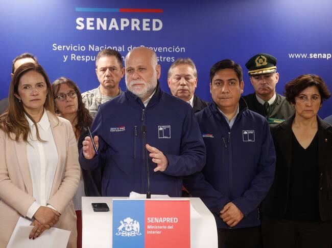 30 DE JULIO DE 2025 / SANTIAGO
El Ministro del Interior Álvaro Elizalde junto a la directora nacional de Senapred, Alicia Cebrián, encabezan Cogrid Nacional por los posibles tsunamis que podrían llegar a las costas chilenas debido al terremoto 8.8 en Rusia
FOTO: DIEGO MARTIN / AGENCIAUNO