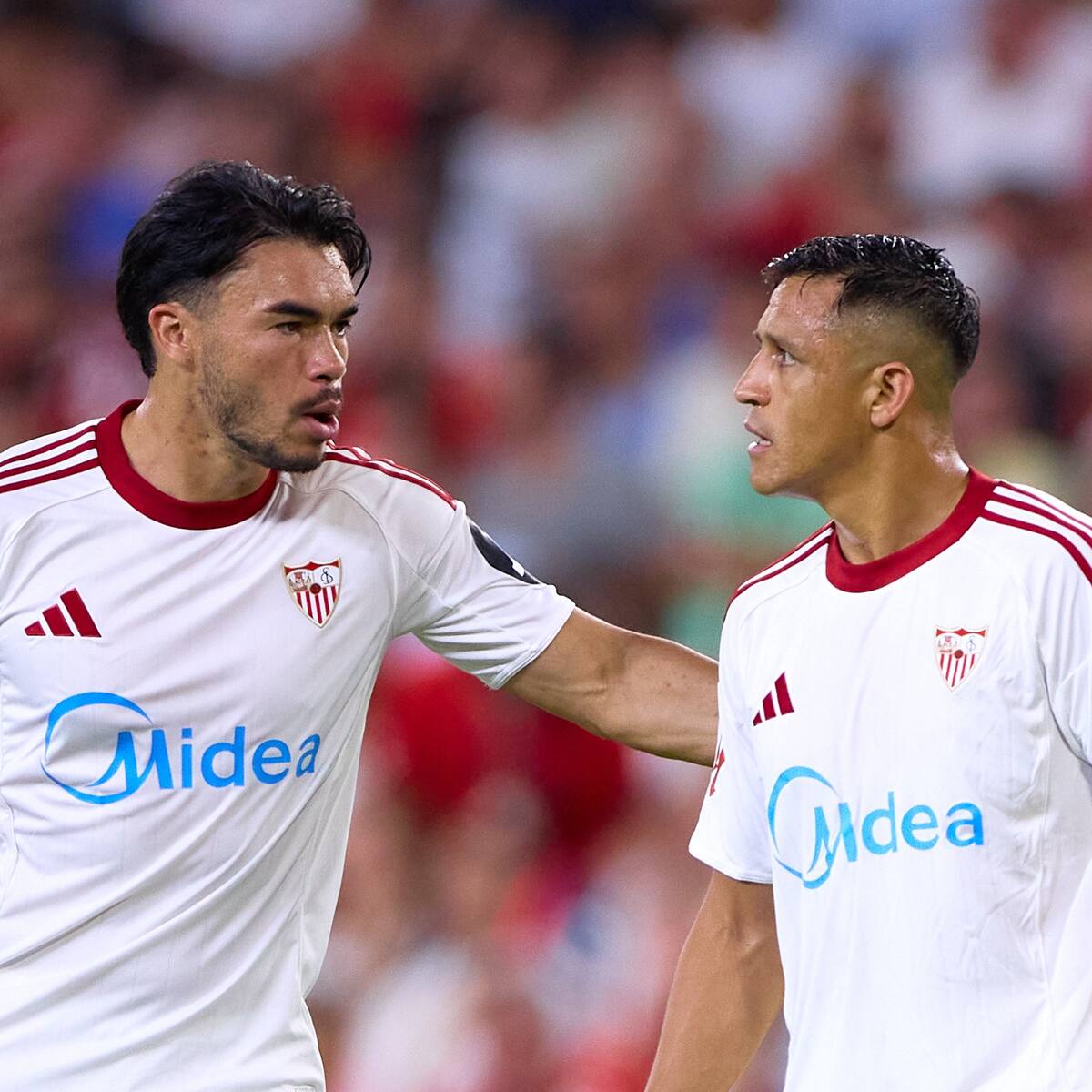 DT del Sevilla lanza un pedido a La Roja por Gabriel Suazo y deja esta dura frase sobre la ausencia de Alexis