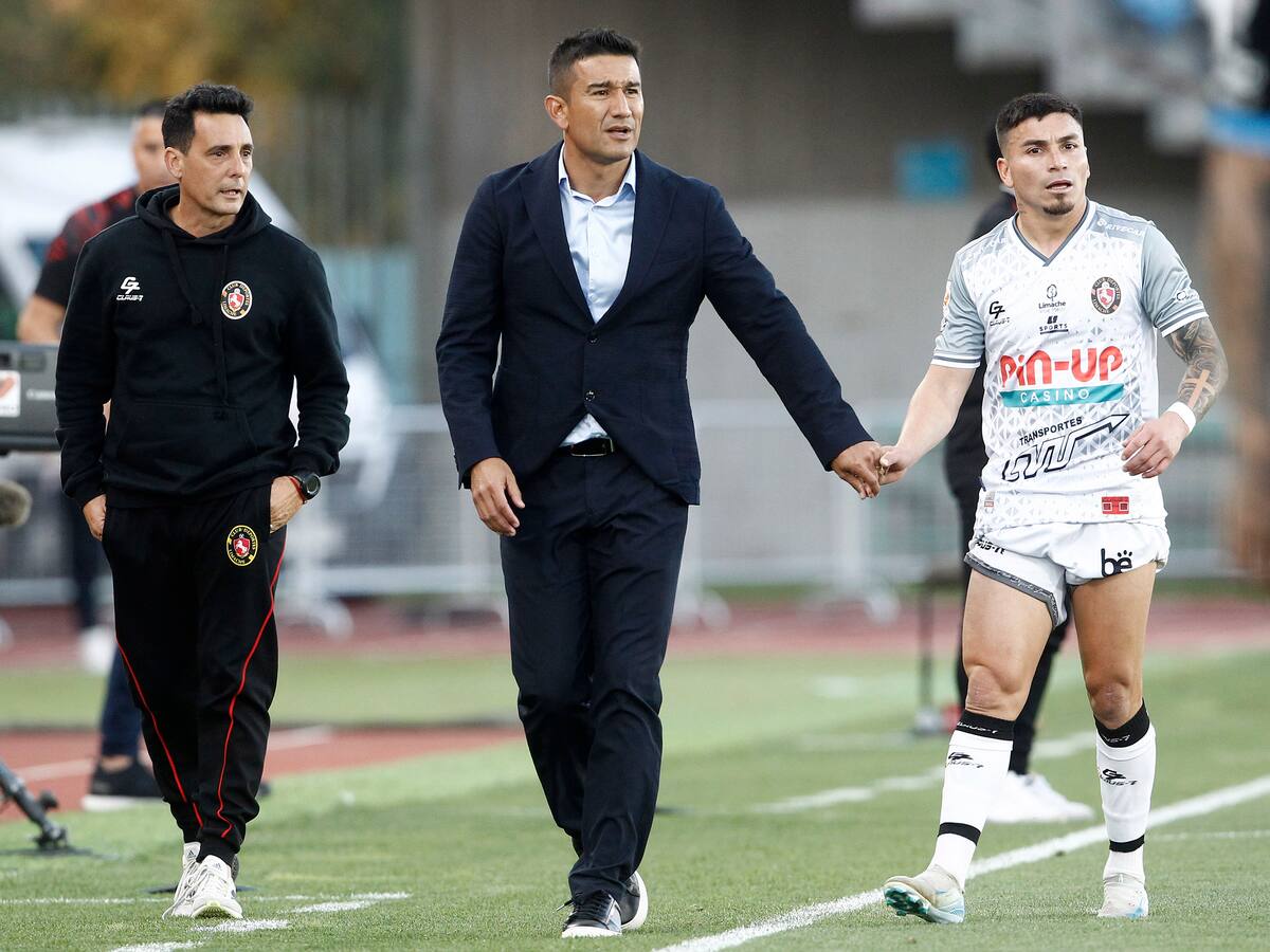 “Qué puedo decir de la Copa Chile… Ganamos 13 partidos, eliminamos a Colo Colo y Coquimbo Unido. Mi equipo merecía más”