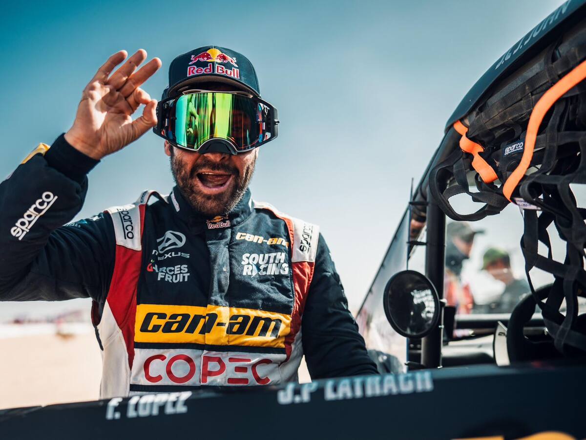 “Chaleco” López gana la tercera etapa en los Side by Side del Rally Dakar 2025