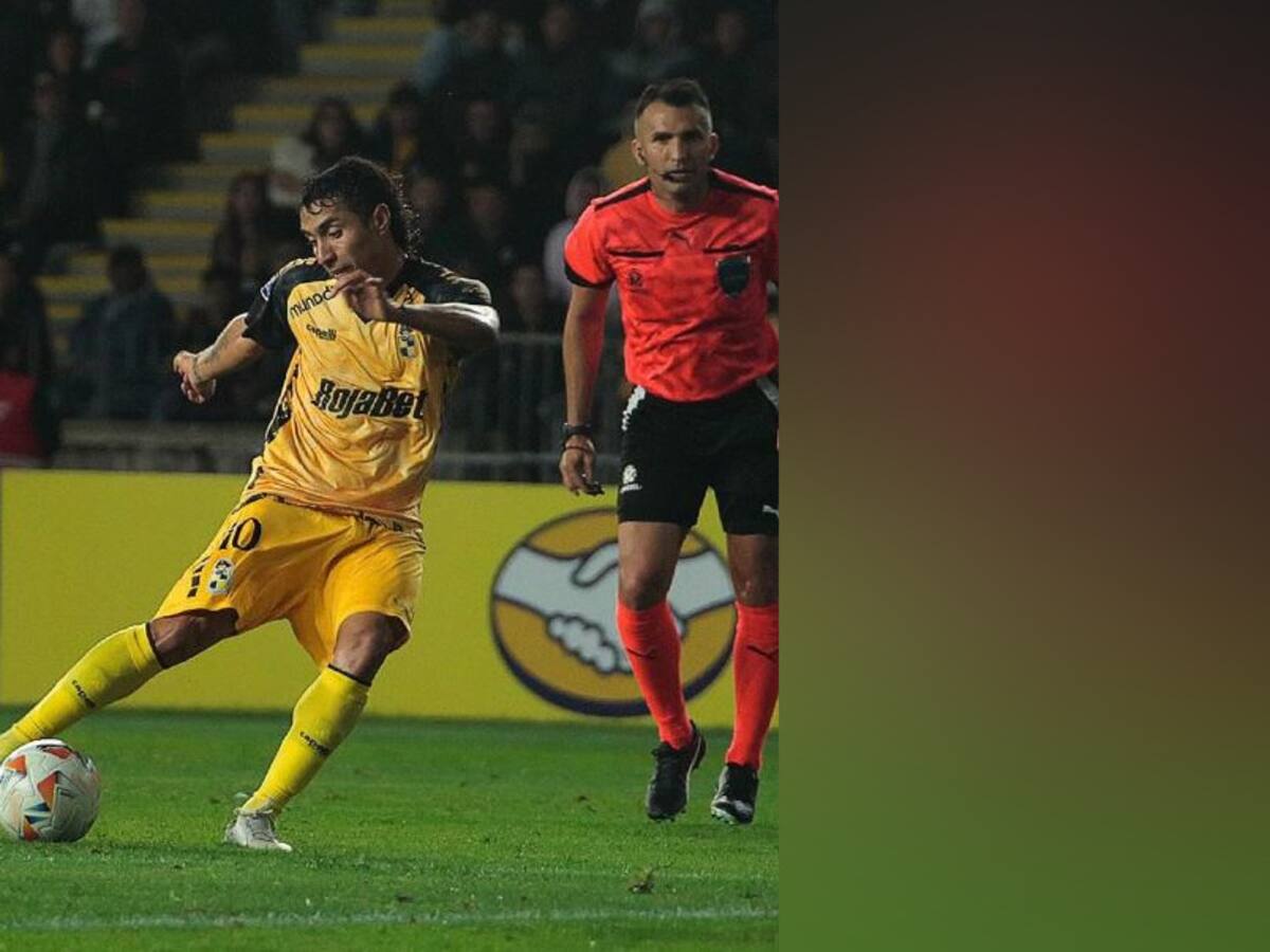 El complejo proceso que debe afrontar Luciano Cabral para defender a Chile en Copa América