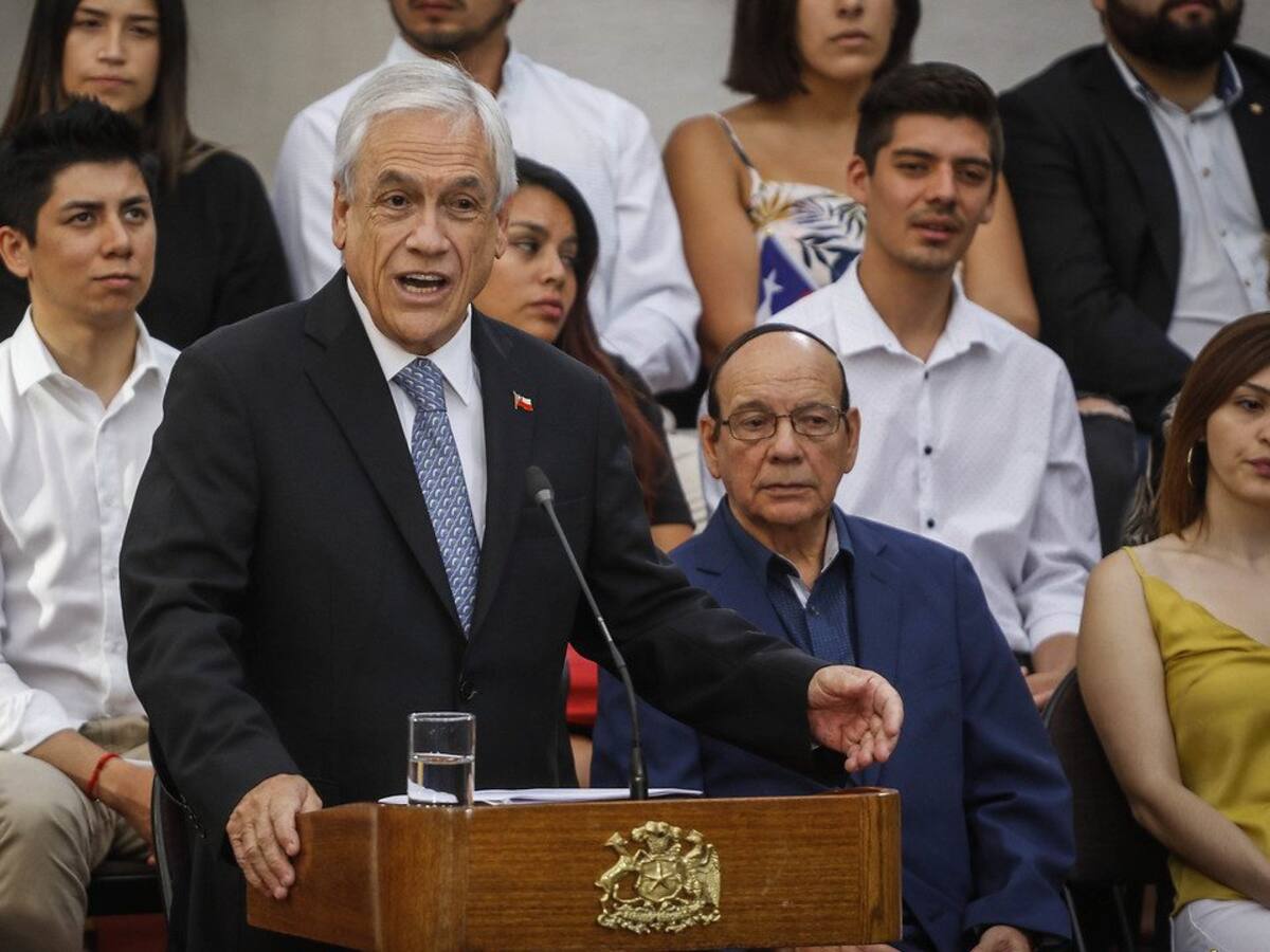 Comisión del Senado trabaja en informe sobre cómo inhabilitar a Sebastián Piñera