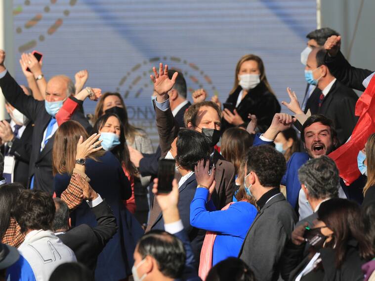 Incidentes previo a la suspensión de la instalación de la Convención Constitucional