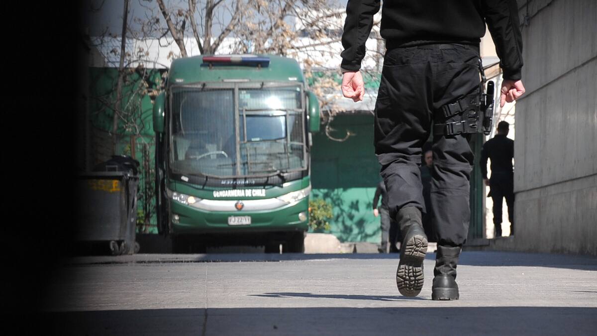“Portazo” de la Corte: Gendarmería deberá flexibilizar visitas a violadores de DD.HH. en Colina 1