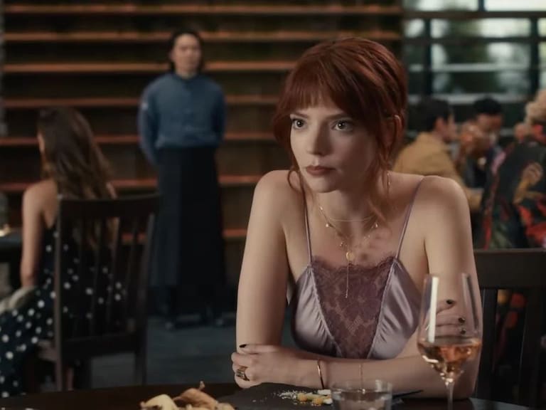 Disney+: la hilarante película con Anya Taylor-Joy cargada de humor negro