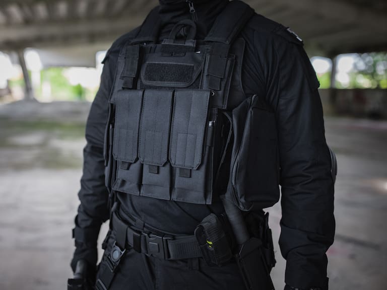 Trabajo escolar genera procedimiento policial en Concepción: artefacto simulaba ser un “chaleco bomba”