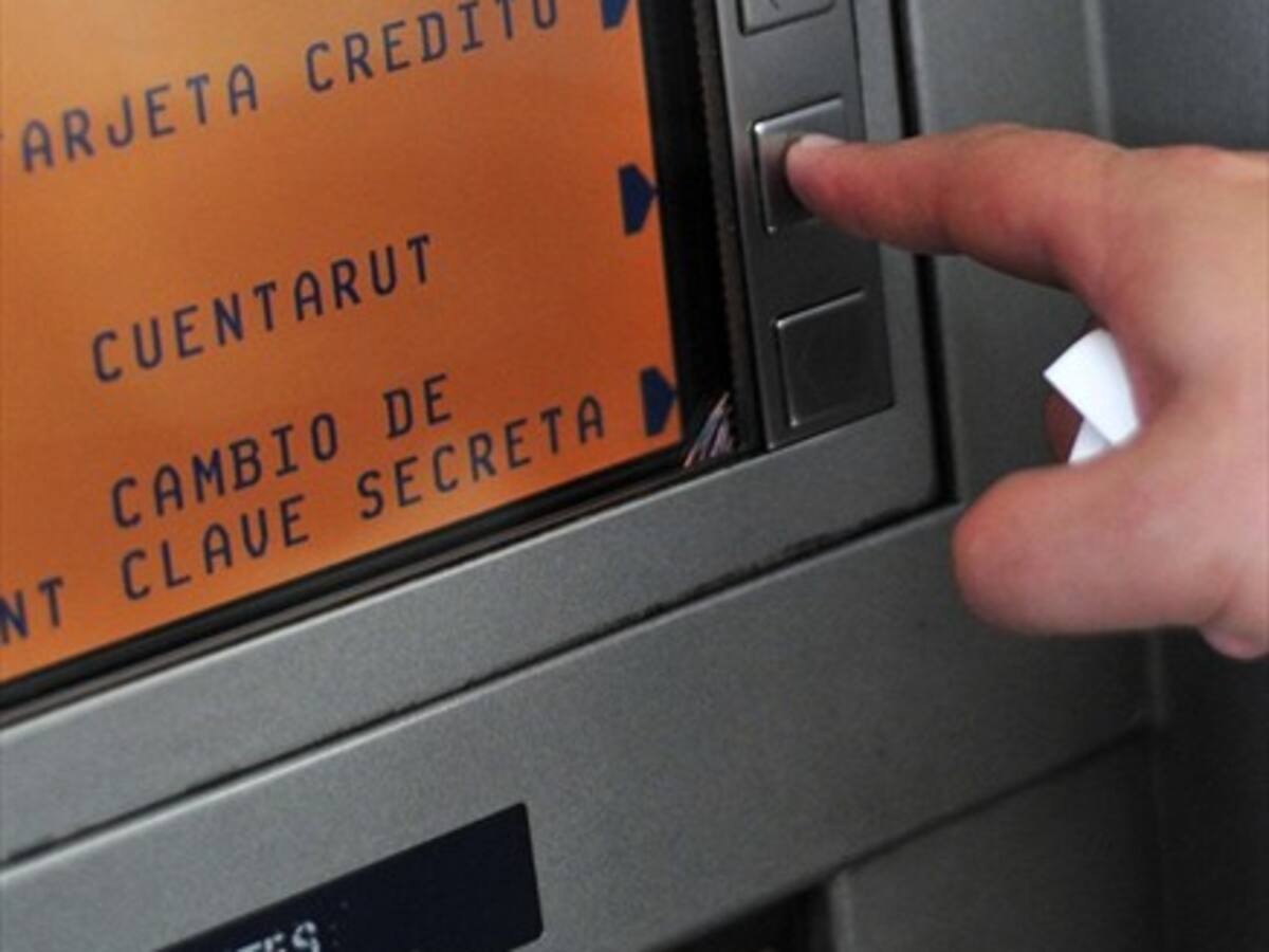 Eliminan ciertos cobros asociados a la CuentaRUT cuando se usan cajeros BancoEstado