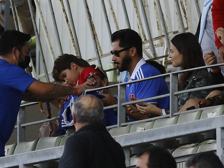Johnny Herrera fue tajante con la U tras el Superclásico: «Los centrales no son ni para primera división»
