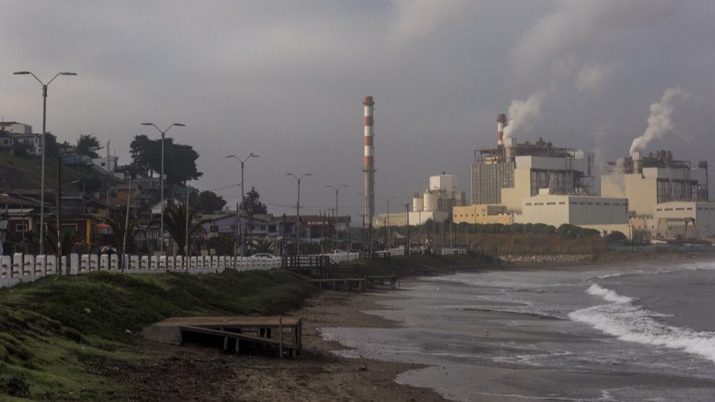 Alcalde subrogante de Quintero e intoxicación - problemas de contaminación ambiental