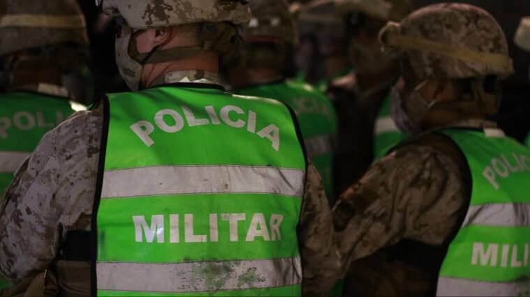 Militares toque de queda