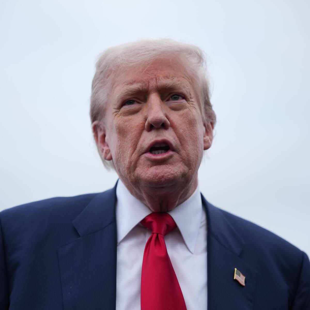 Trump dice que “está más que reconsiderada” la salida de EE.UU. de la OTAN: “Siempre supe que era un tigre de papel”