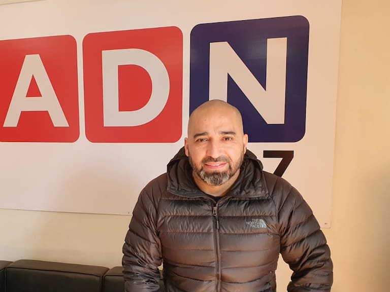 Chef Tomás Olivera: «Creo que debe haber un picoteo mientras uno ve fútbol»