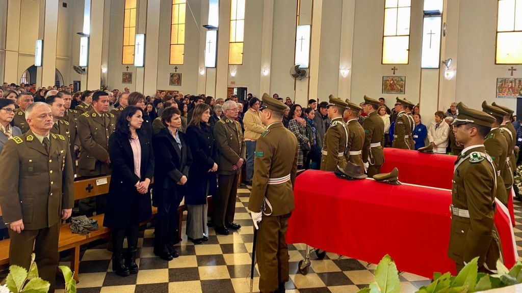 Carabineros, calle larga, los andes, funeral, velorio, 1024x576 jpg ok