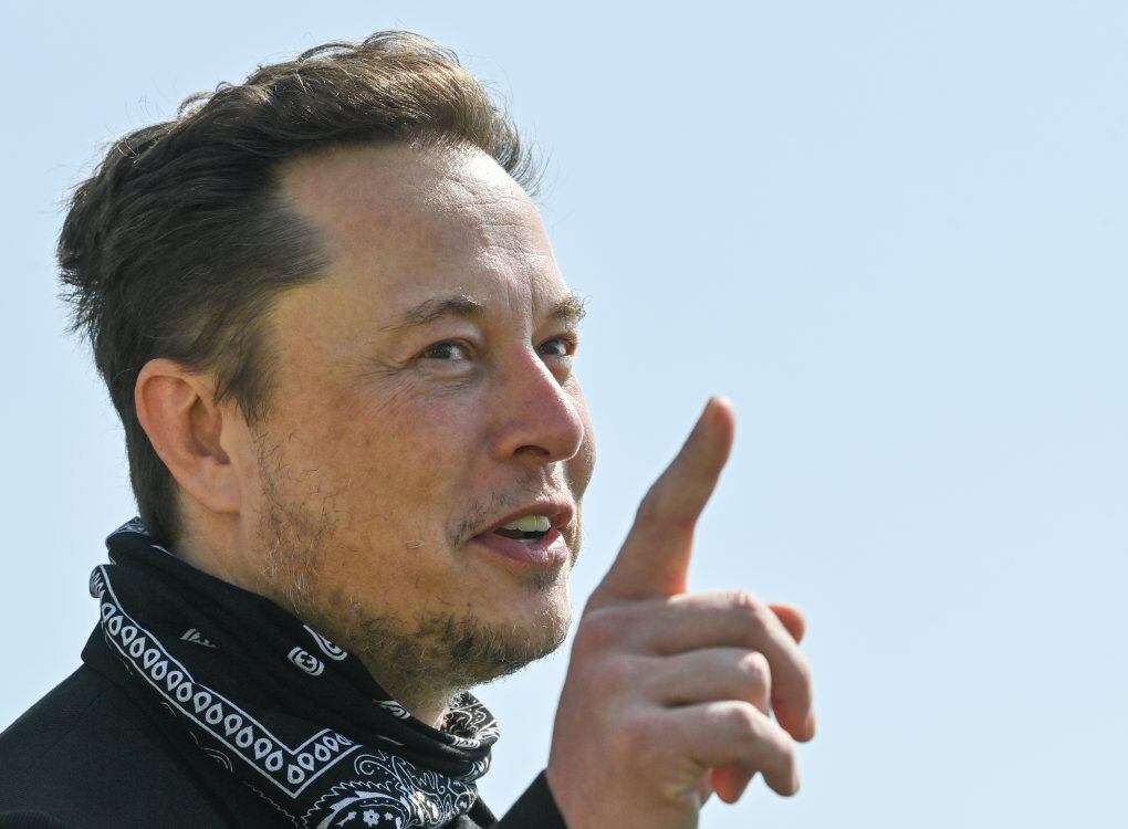 Elon Musk 1020 ok