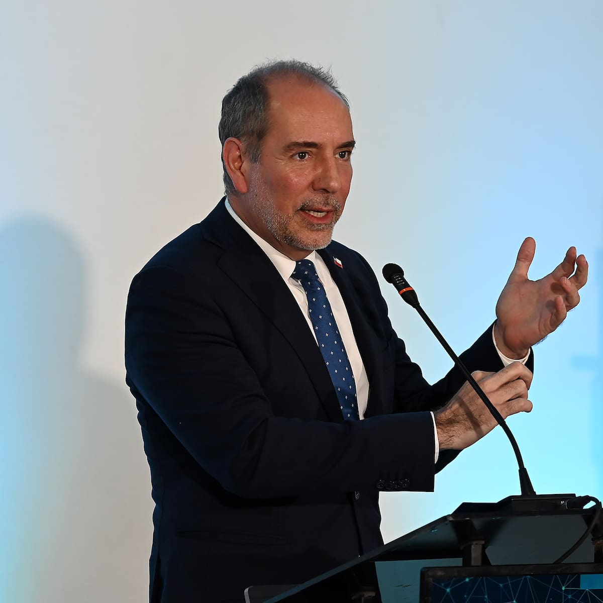 Biministro De Grange anticipa posible rebaja del TAG: “En próximos meses vamos a hacer un muy buen anuncio”
