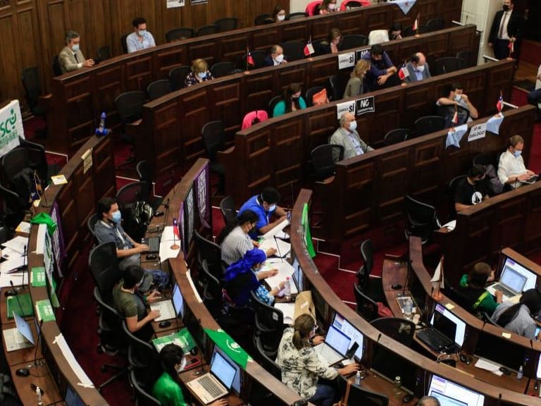 Pleno de la Convención se entrampa en votación de normas rechazadas y reingresadas