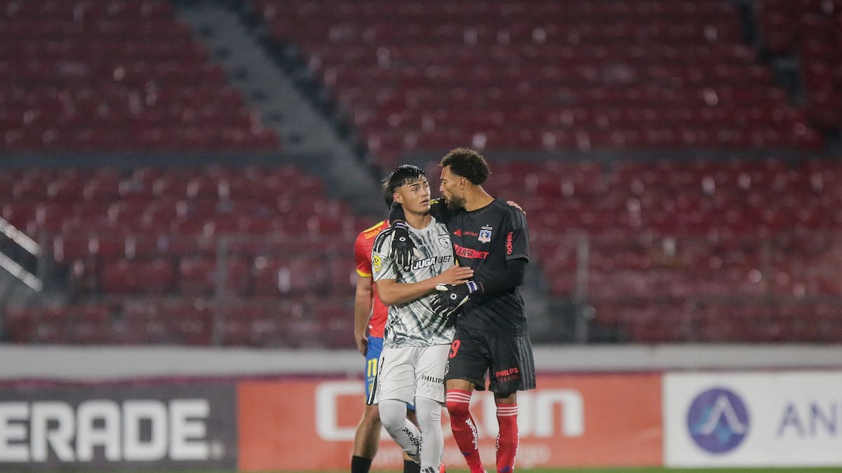 Debut soñado para Vozinha: Colo Colo golea a Unión Española y clasifica a octavos de Copa Chile como puntero