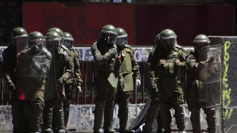 Formalizarán a coronel de Carabineros por lesiones en medio del estallido social