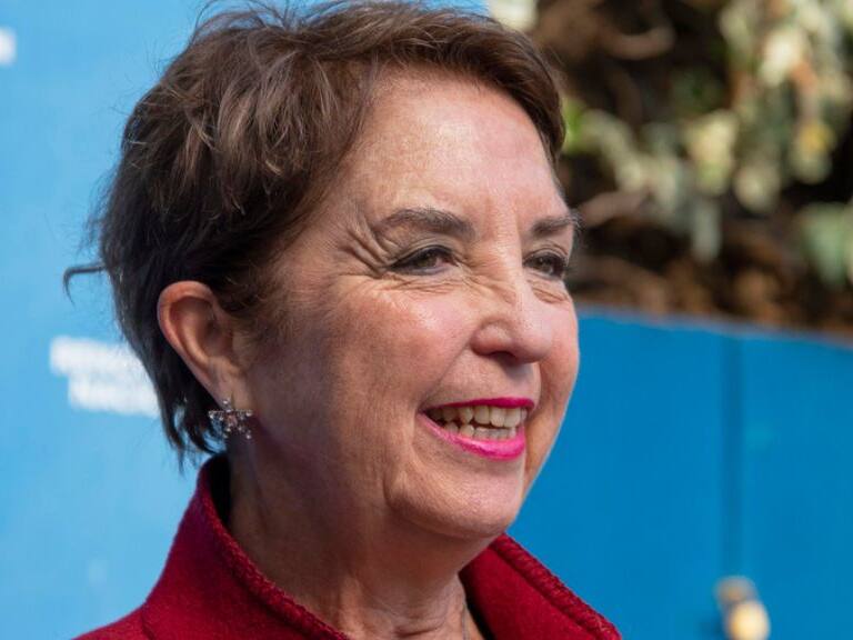 Gloria Hutt por acuerdo para condenar al golpe de Estado: «Veamos qué se propone, pero todavía le falta para que sea algo que acoja una voluntad mayoritaria»