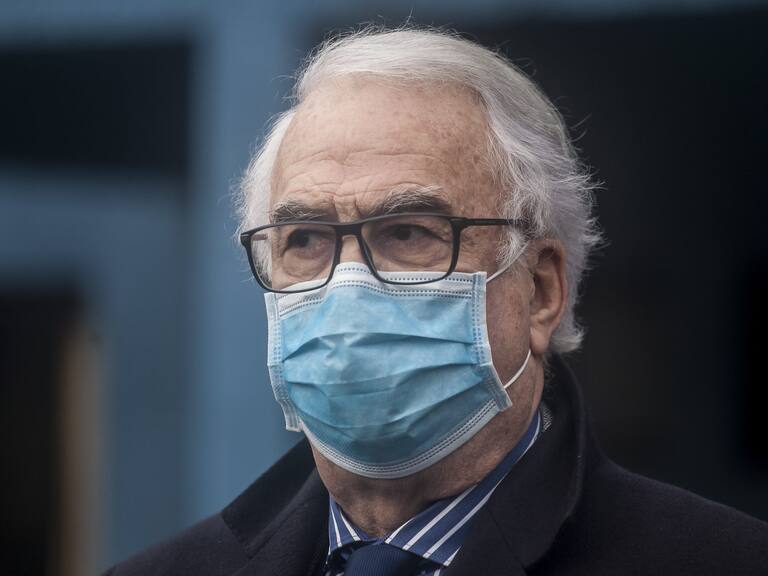 Intendente de la Región de Los Lagos renunció a su cargo para comenzar candidatura a constituyente