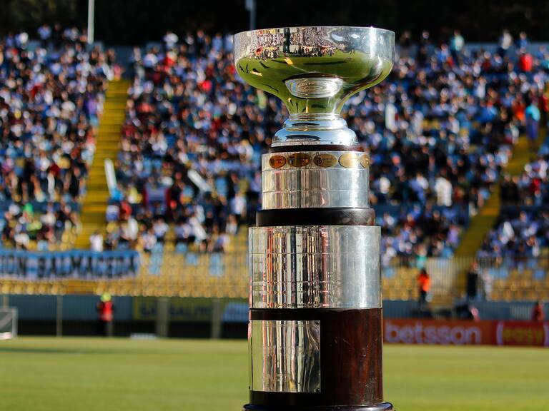 Sigue el paseo por el país: el estadio nortino que la ANFP buscaría para hacer la Supercopa entre la U y Colo Colo