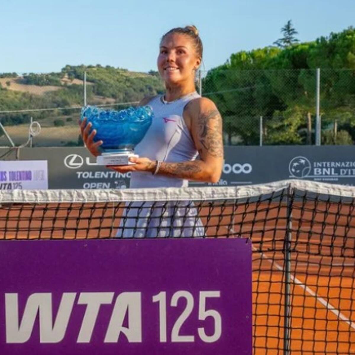 Es semifinalista del LP Open y viaja sola por el circuito WTA por culpa de la guerra: “Mi padre está protegiendo a mi país”