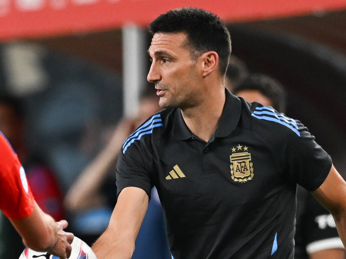 “A nosotros nos sucedió algo parecido”: el valioso consejo de Scaloni al fútbol chileno por el mal momento de La Roja