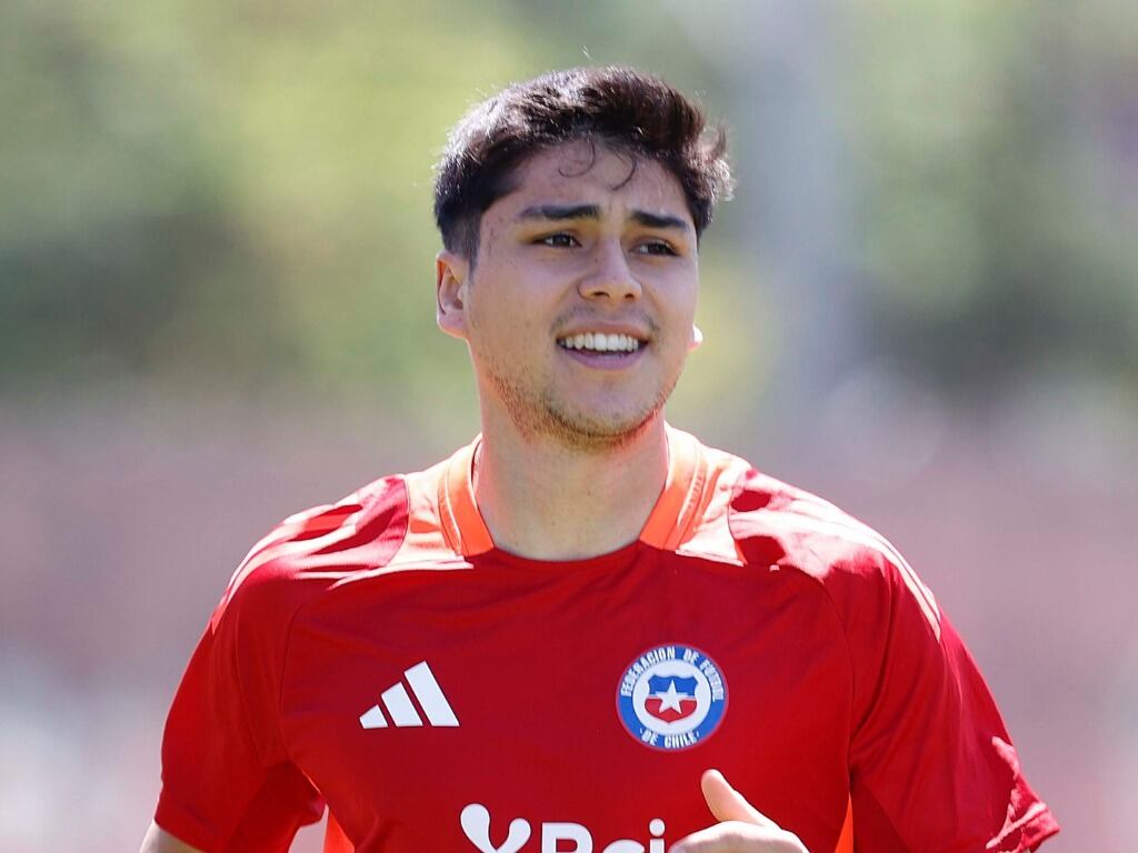 Carlos Parra - Comunicaciones FFCH