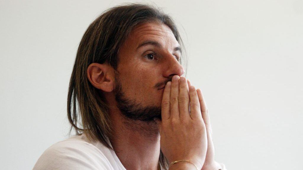 19 de Diciembre del 2015/SANTIAGO Sebastián Beccacece realizo una conferencia de prensa junto a su abogado para referirse  a su situación contractual con la ANFP. 
FOTO: RODRIGO SAENZ/AGENCIAUNO