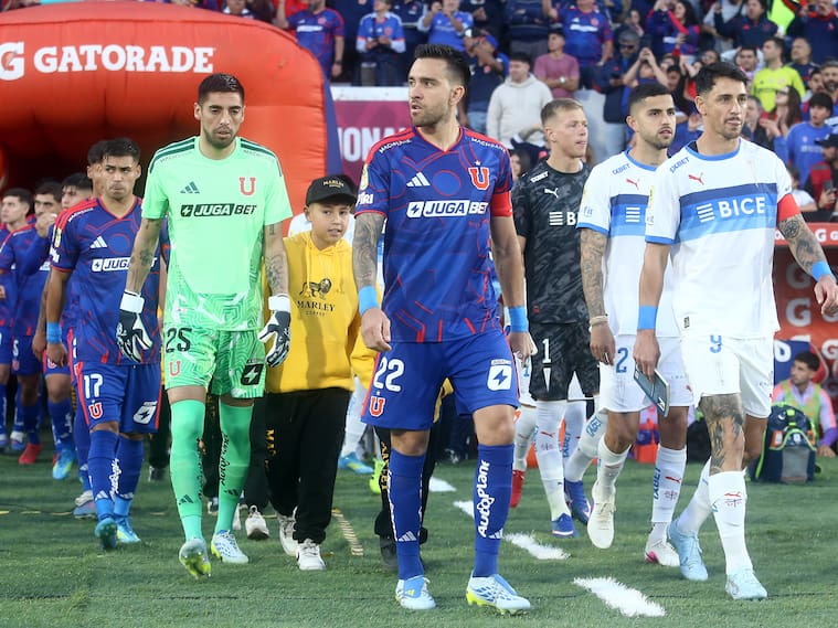 Clásico Universitario en el Claro Arena