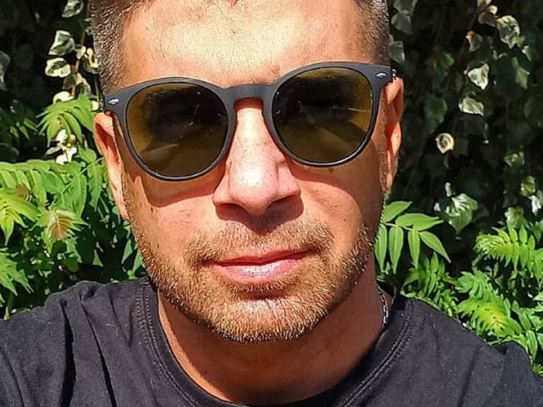 «Se las sabe por libro»: Revelan el secreto de conquista infalible que usaría Mario Velasco con las mujeres