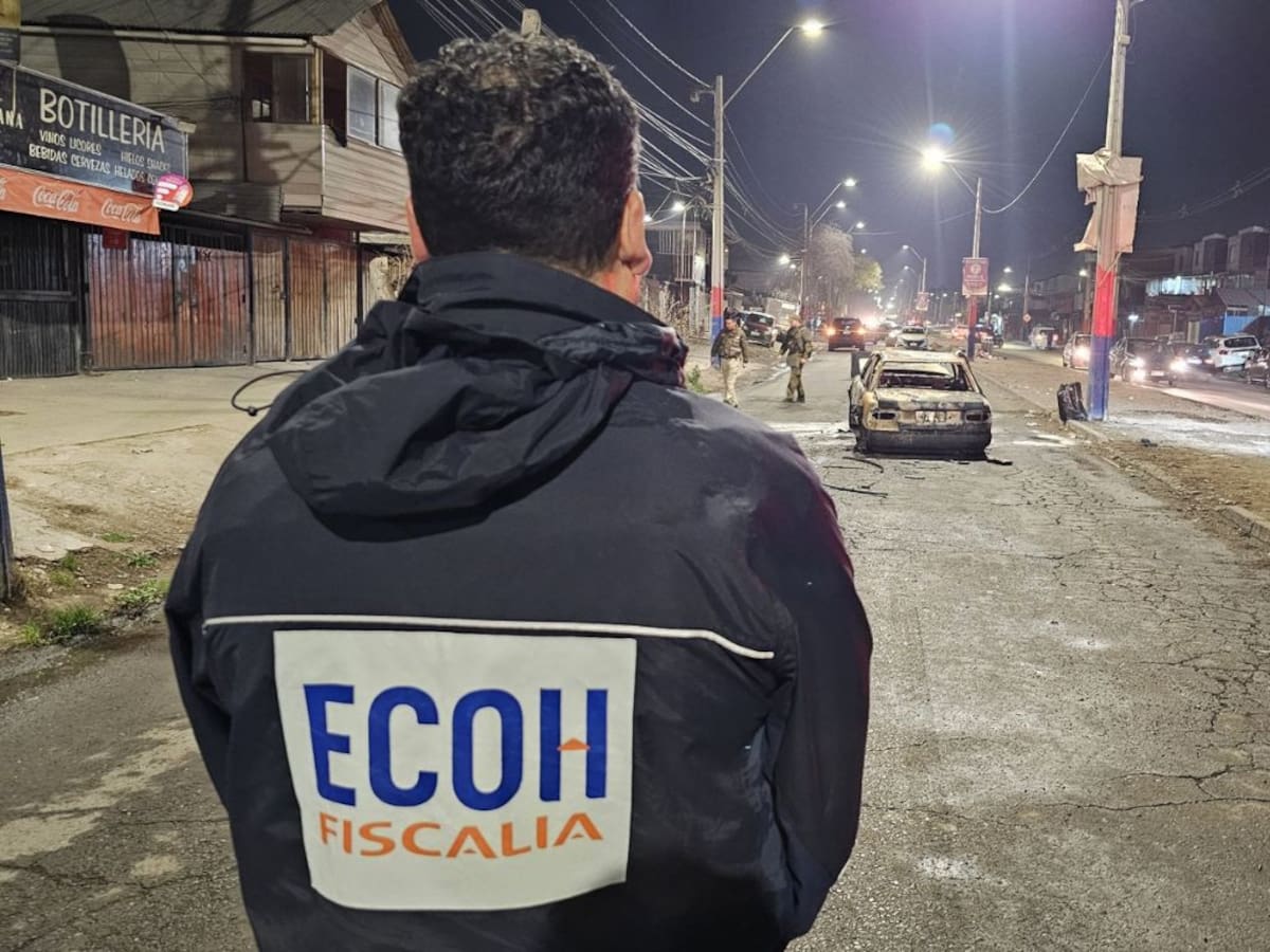 Doble homicidio en El Bosque: dos hombres mueren baleados y hallan auto quemado cerca del sitio del suceso