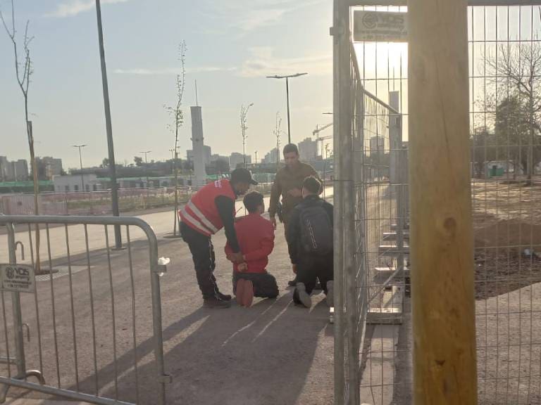 Primer concierto de Daddy Yankee: un grupo de personas intenta entrar a la fuerza al Estadio Nacional