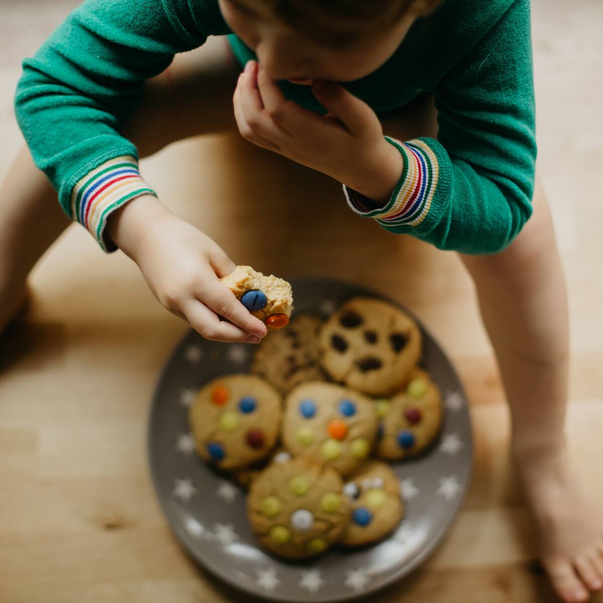 Observatorio Nutricional advierte: consumo de energéticas a los 2 años y una alarmante normalización de la obesidad infantil