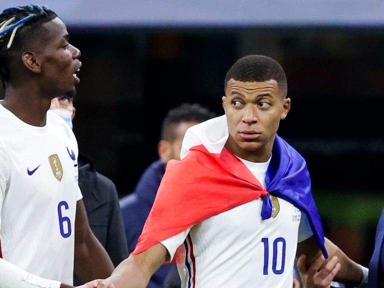 Hermano de Paul Pogba lo acusa de involucrarse con brujería para lesionar a Mbappé