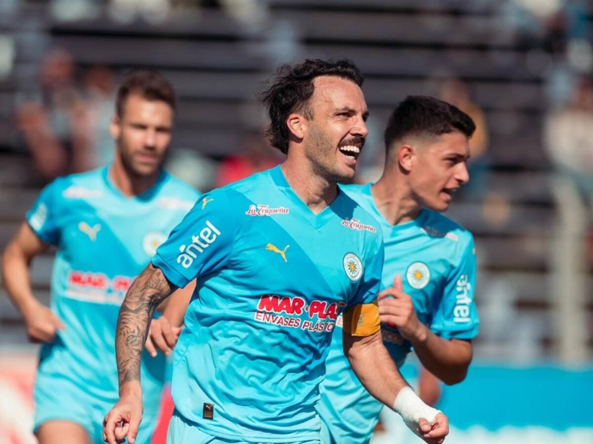 Llegó el nuevo refuerzo azul: Sebastián Rodríguez arriba al país para firmar por Universidad de Chile