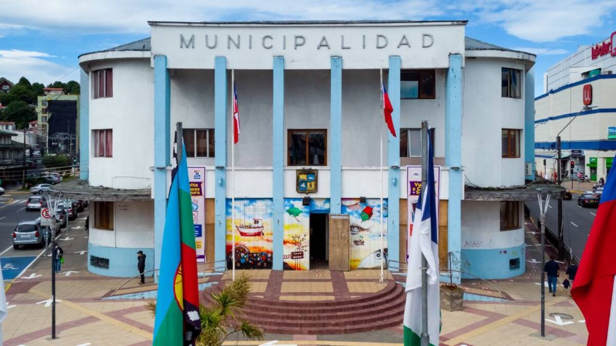 Acoso sexual y laboral en municipalidad de Puerto Montt: funcionaria denunció a jefe comunal de Deportes