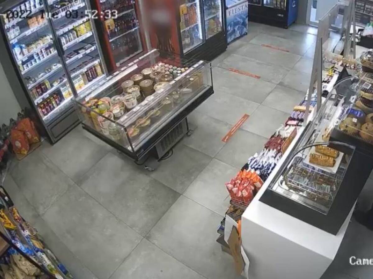 Detienen a hombre que se dedicaba a robar tiendas cercanas al Metro, las que eran atendidas por mujeres